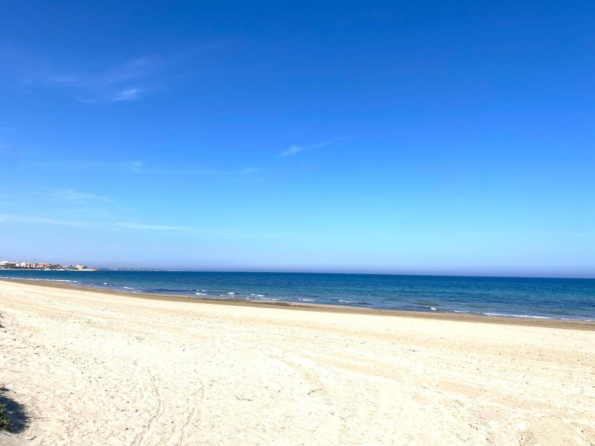 Precioso Apartamento A Tan Solo 300 M De La Playa 皮拉尔－德拉奥拉达达 外观 照片